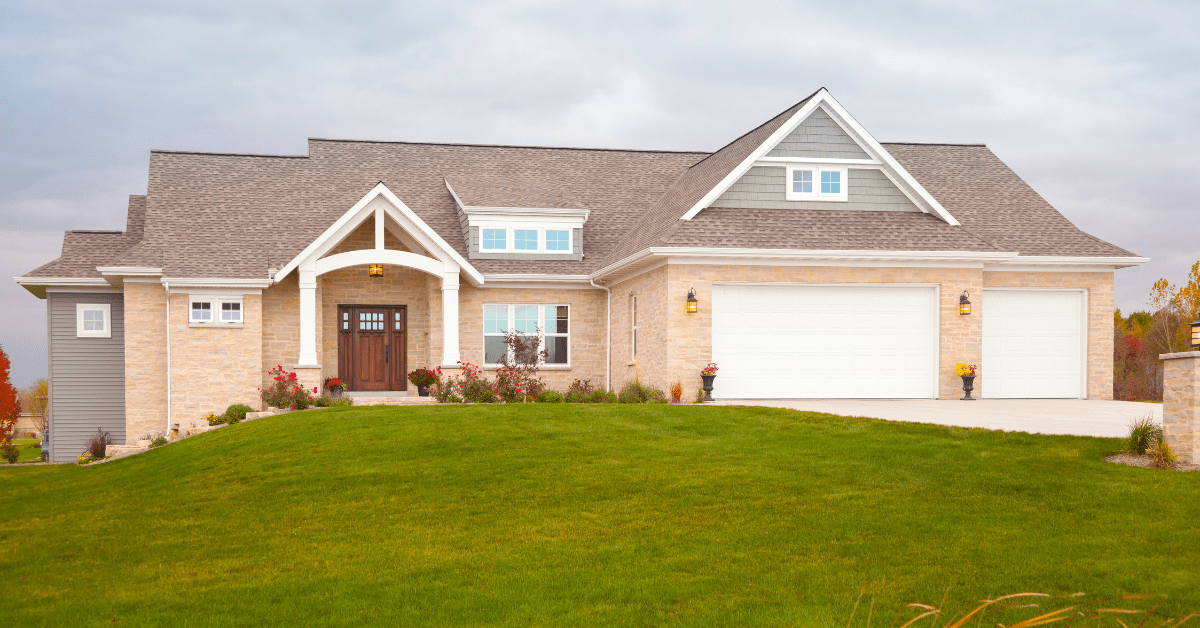 9 Most Trendy Ranch Style House Exterior Paint Colors